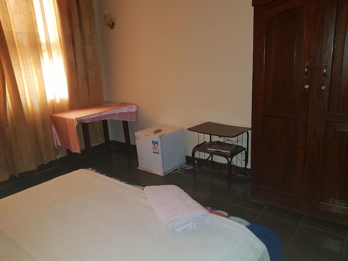 Centre D' Accueil Joli Reve Hotel Kisangani ภายนอก รูปภาพ