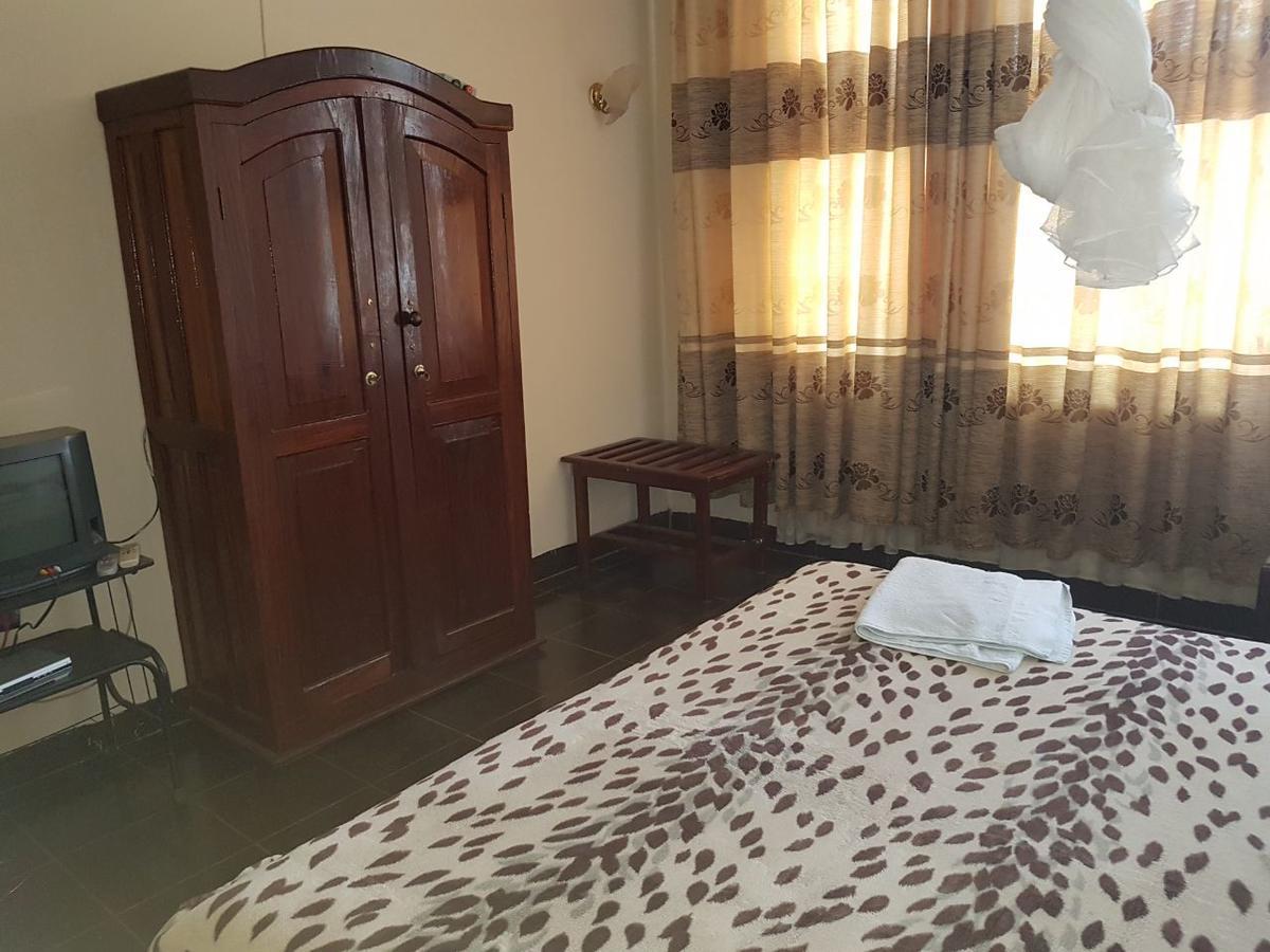 Centre D' Accueil Joli Reve Hotel Kisangani ภายนอก รูปภาพ