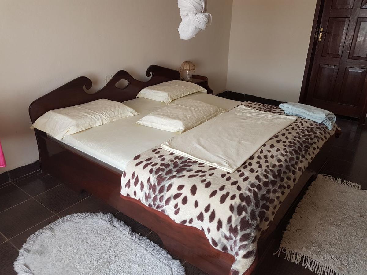 Centre D' Accueil Joli Reve Hotel Kisangani ภายนอก รูปภาพ